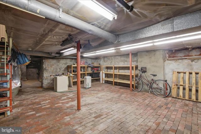 119 S DUKE ST, Lancaster, PA 17602