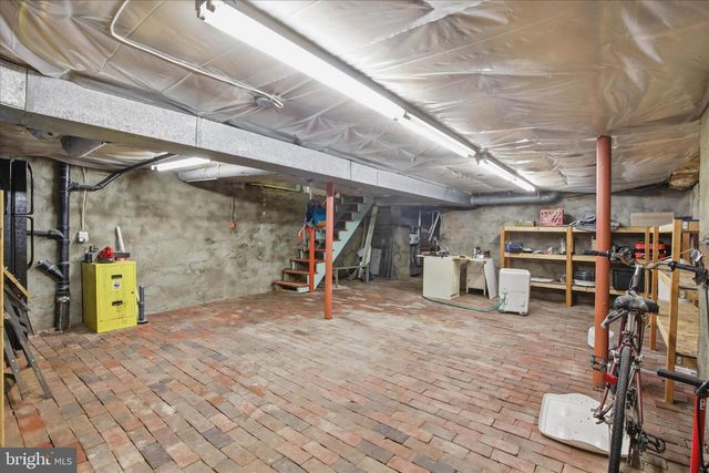 119 S DUKE ST, Lancaster, PA 17602