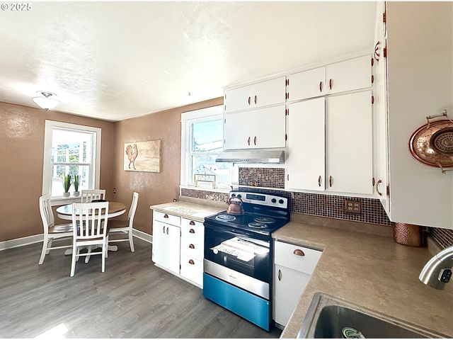 632 Sw UTAH St, Camas, WA 98607