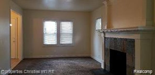 90 Marquette Street, Pontiac, MI 48342