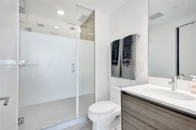 121 NE 34th St 1406A, Miami, FL 33137