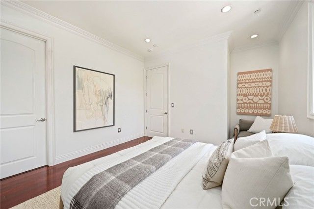 3115 Ellington, Los Angeles, CA 90068