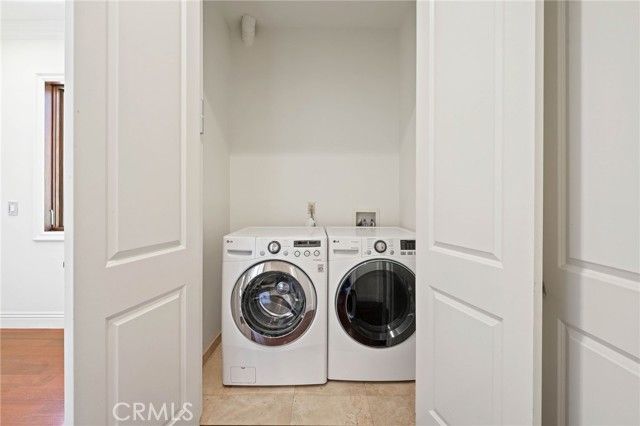 3115 Ellington, Los Angeles, CA 90068