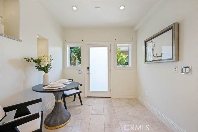 3115 Ellington, Los Angeles, CA 90068