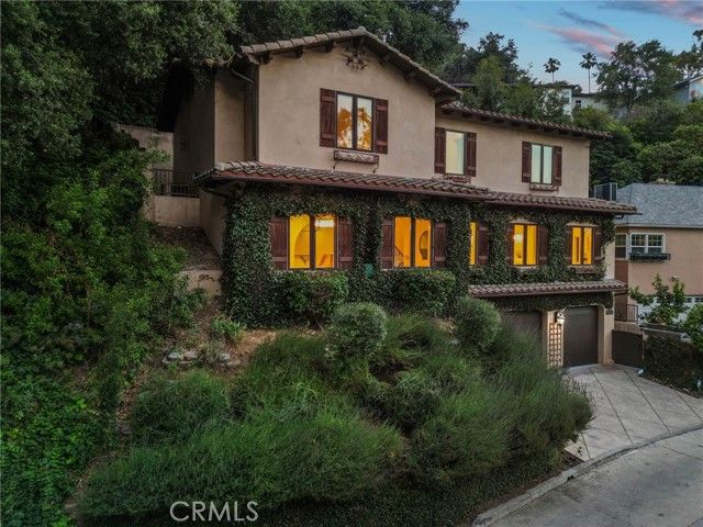 3115 Ellington, Los Angeles, CA 90068