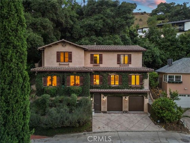 3115 Ellington, Los Angeles, CA 90068