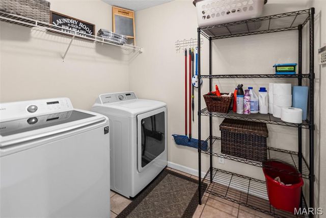 1229 Gladys Street, Collinsville, IL 62234