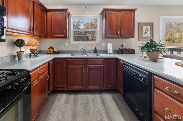 1229 Gladys Street, Collinsville, IL 62234