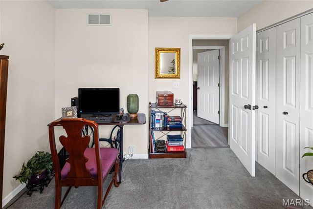 1229 Gladys Street, Collinsville, IL 62234