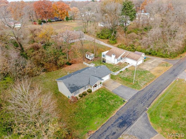 1229 Gladys Street, Collinsville, IL 62234