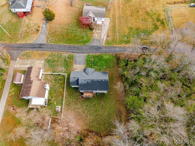 1229 Gladys Street, Collinsville, IL 62234