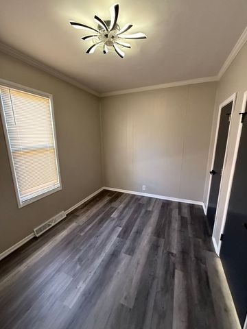 17842 Park Avenue, Lansing, IL 60438