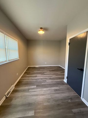 17842 Park Avenue, Lansing, IL 60438