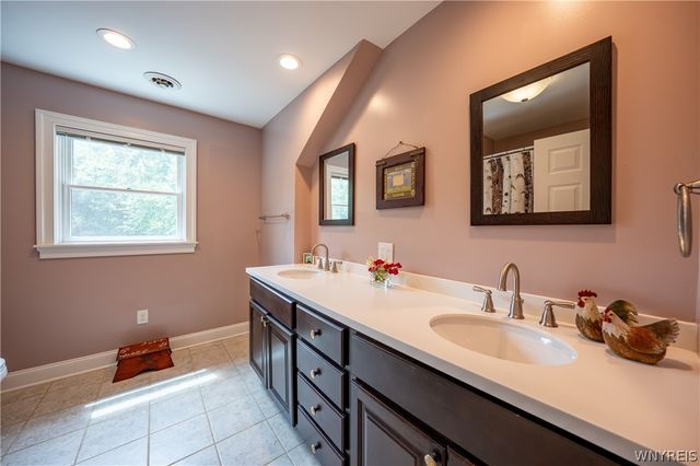 3792 Windover Drive, Hamburg, NY 14075