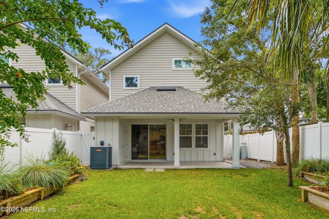 57 SHERRY Drive, Atlantic Beach, FL 32233
