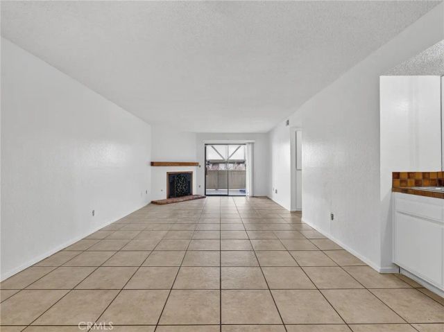 1419 W 179th 9, Gardena, CA 90248