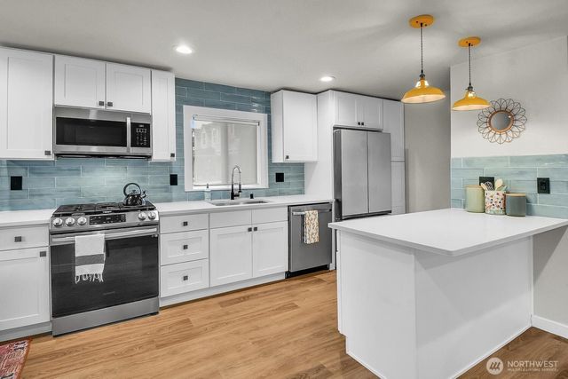 406 Prospect Avenue, Mukilteo, WA 98275