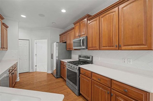 114 Vinings Way, Calhoun, GA 30701