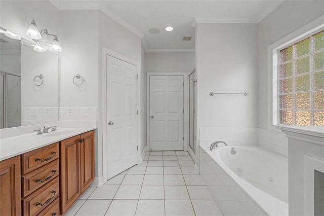 114 Vinings Way, Calhoun, GA 30701