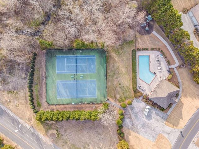 114 Vinings Way, Calhoun, GA 30701