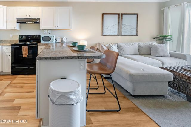 2250 New River Inlet Road Unit 114, Sneads Ferry, NC 28460