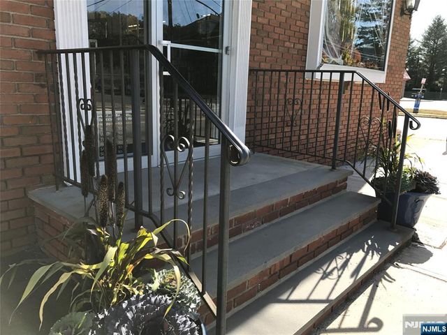 636 Ringwood Avenue 1, Wanaque, NJ 07465