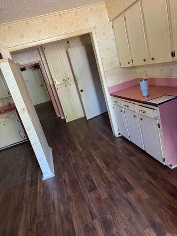 1701 Bethesda, Mena, AR 71953