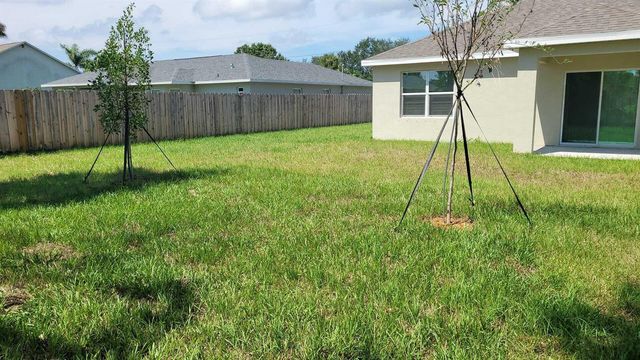 2525 SW WESTFIELD Street, Port St. Lucie, FL 34953