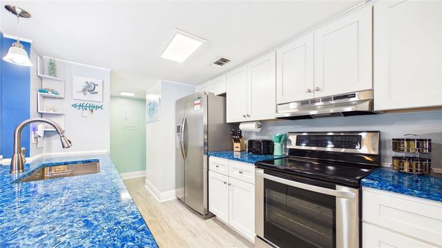 3675 41ST WAY S K, St Petersburg, FL 33711