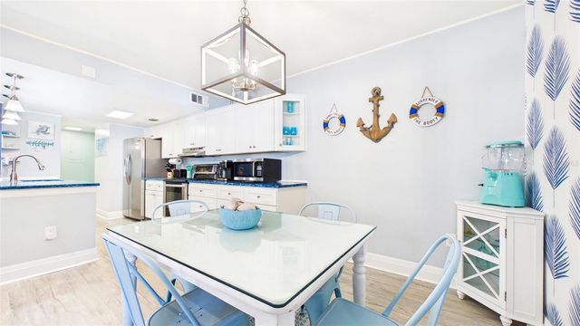 3675 41ST WAY S K, St Petersburg, FL 33711