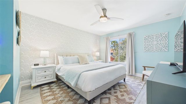 3675 41ST WAY S K, St Petersburg, FL 33711