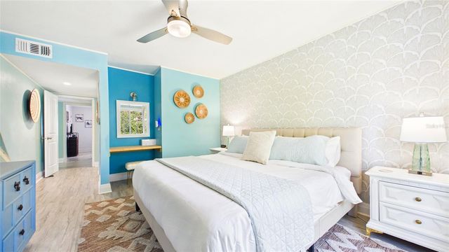 3675 41ST WAY S K, St Petersburg, FL 33711