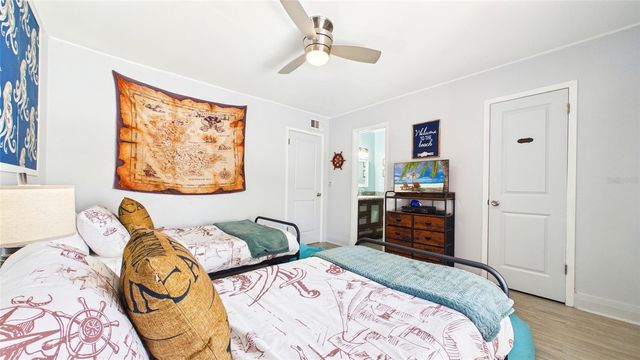 3675 41ST WAY S K, St Petersburg, FL 33711