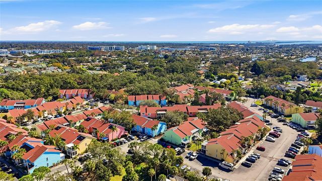 3675 41ST WAY S K, St Petersburg, FL 33711