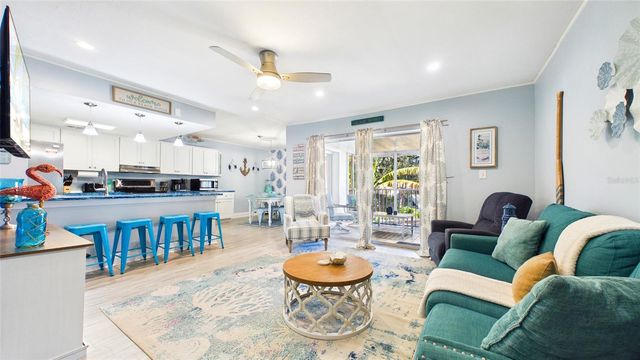 3675 41ST WAY S K, St Petersburg, FL 33711