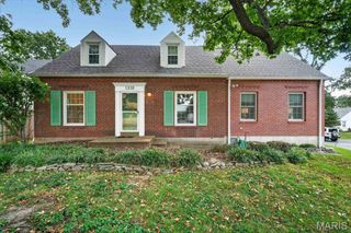 1210 N Sappington Road, Glendale, MO 63122