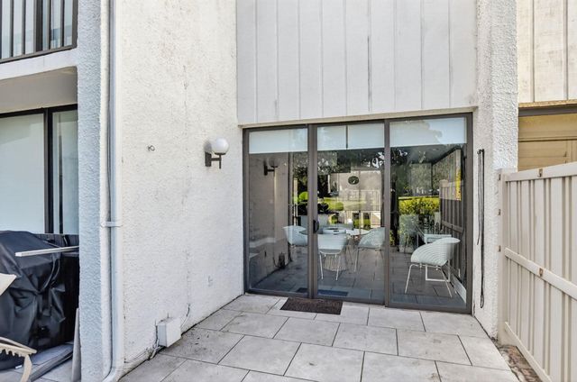 2306 Bridgewood Drive, Boca Raton, FL 33434