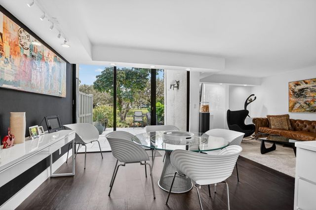 2306 Bridgewood Drive, Boca Raton, FL 33434