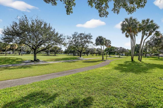 2306 Bridgewood Drive, Boca Raton, FL 33434