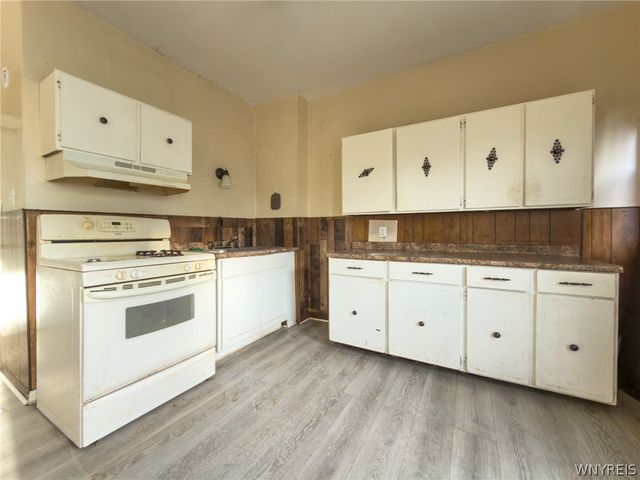 370 Breckenridge Street, Buffalo, NY 14213