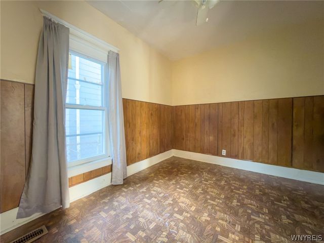 370 Breckenridge Street, Buffalo, NY 14213