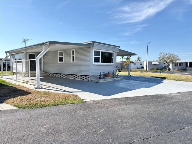 606 MOUNT LANCASTER AVENUE NE 651, St Petersburg, FL 33702