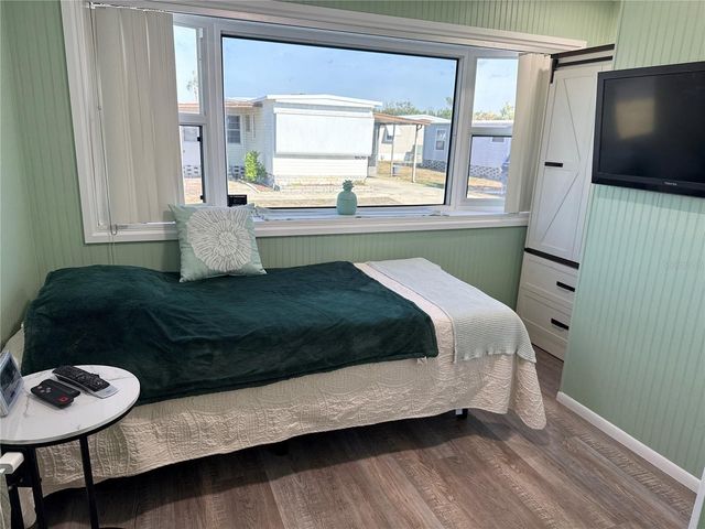 606 MOUNT LANCASTER AVENUE NE 651, St Petersburg, FL 33702