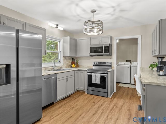 11004 Ironwood Dr, Prince George, VA 23860