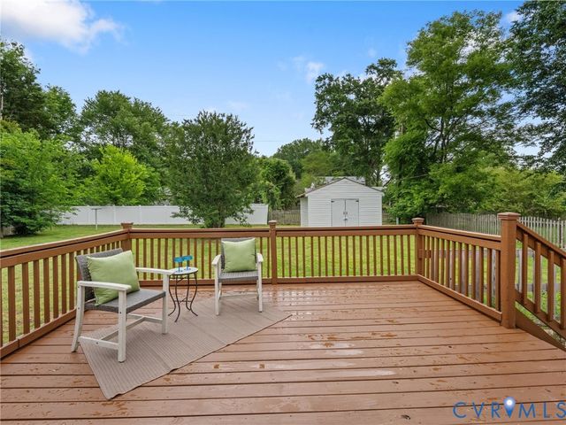 11004 Ironwood Dr, Prince George, VA 23860