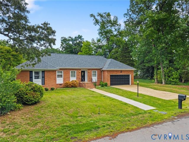 11004 Ironwood Dr, Prince George, VA 23860