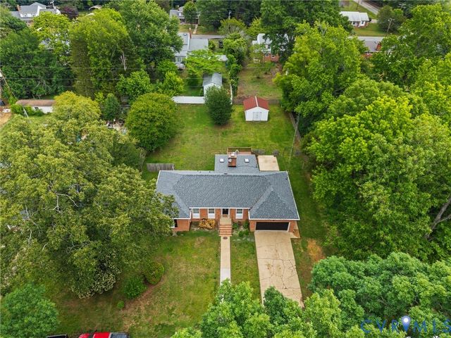 11004 Ironwood Dr, Prince George, VA 23860