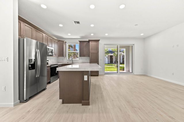 16404 Mirabell Manor Lane, Loxahatchee, FL 33470