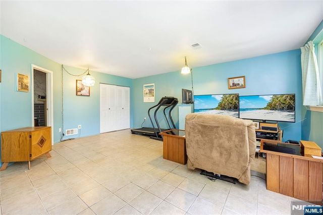 38 Triumph Court A, East Rutherford, NJ 07073