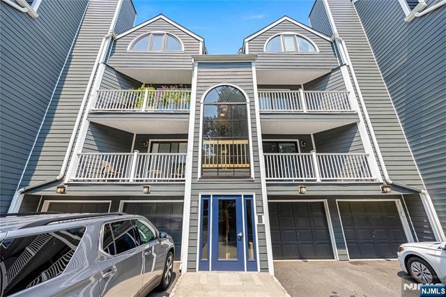 38 Triumph Court A, East Rutherford, NJ 07073